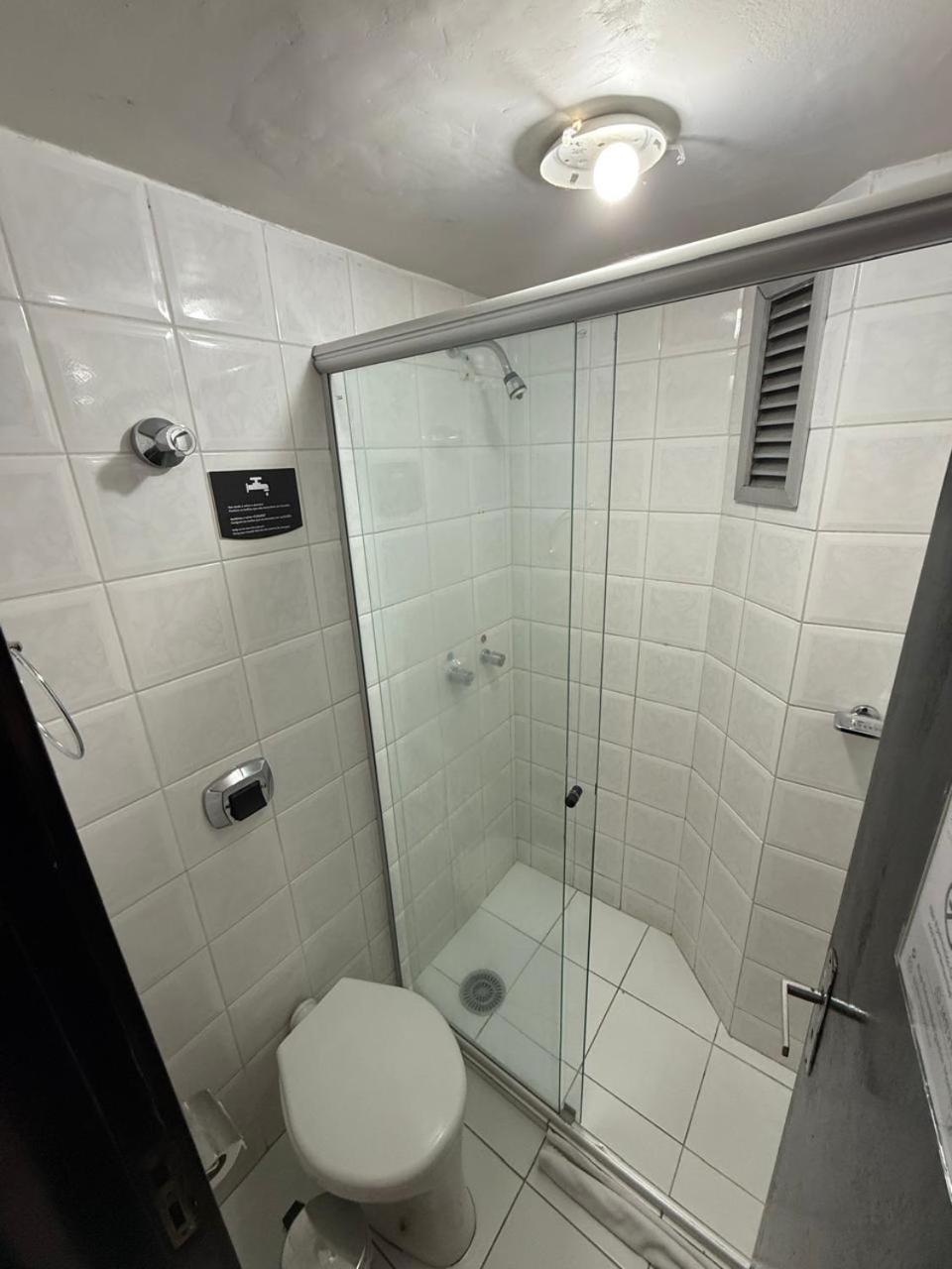 Esquina Batel - Economico Hotel 2*